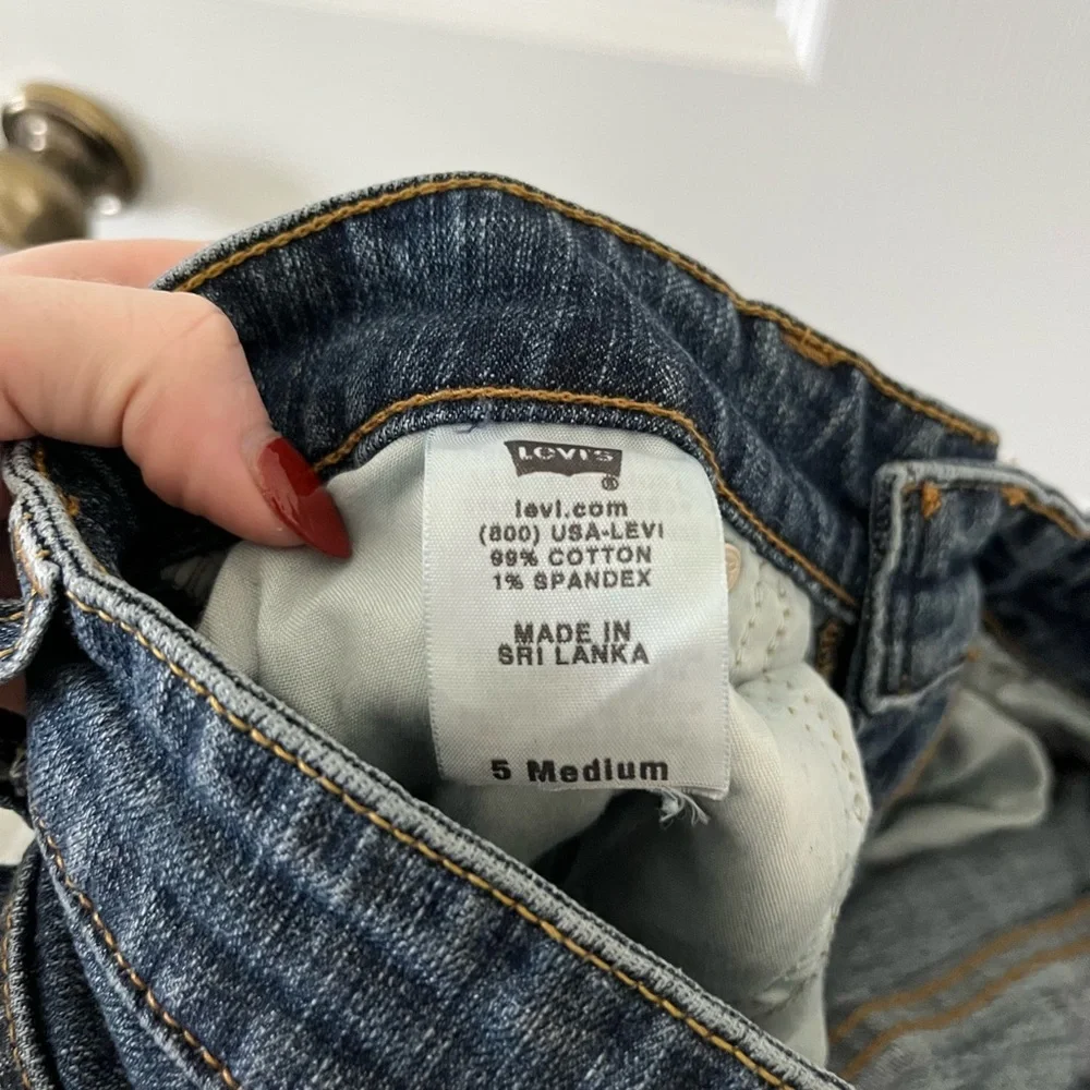 Levi's Dark Blue Flare Jeans - Picture 5 of 5
